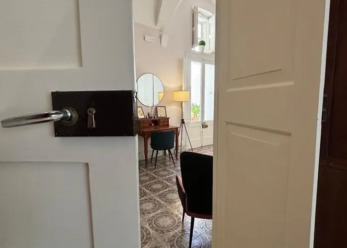 Antica Dimora Dell'angelo فندق مبيت وإفطار *